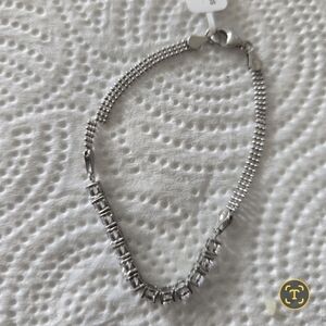 $100 Macy's Women Elegant Silver Hand Bracelet New Party